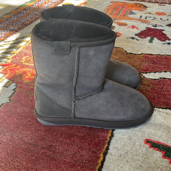 NWOT EMU Australian sleeps skin upper. Ugg style boot. Women’s size 7 Brown - Picture 4 of 11